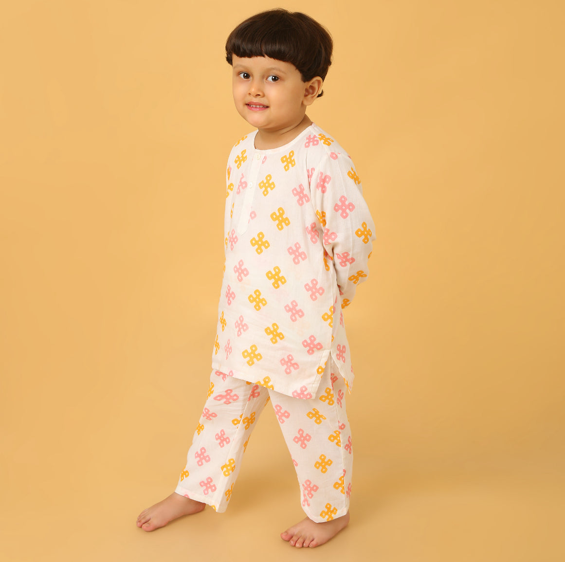 Endless Wisdom Knot Kurta Pyjama